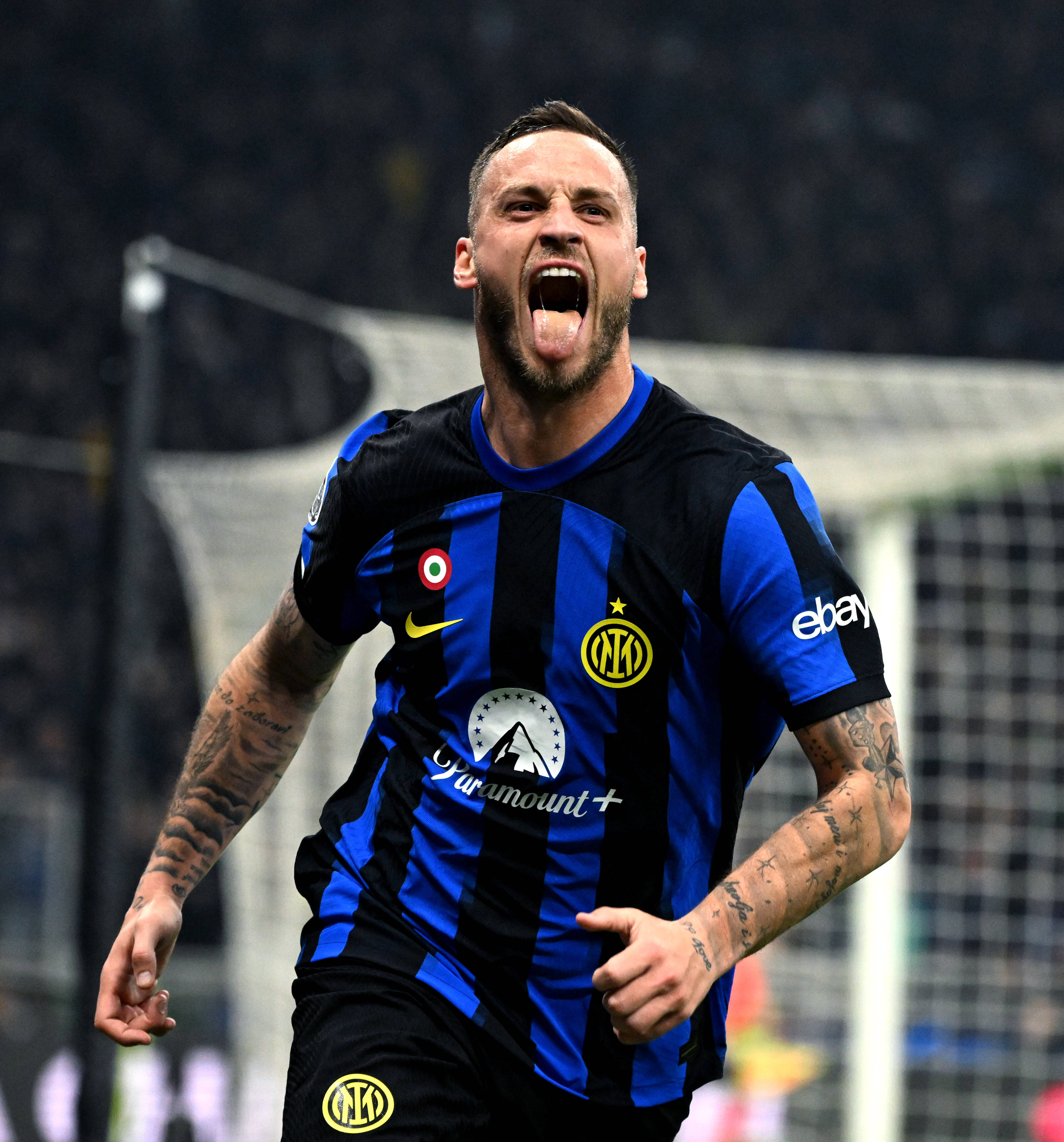 官方：赫伊森、雅克松经纪人巴拉特获2025金童奖最佳经纪人奖（官宣：赫伊森、雅克松经纪人巴拉特当选2025年金童奖最佳经纪人）