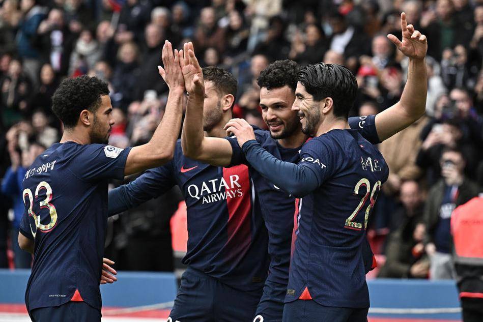 姆巴佩新赛季6次禁区外远射破门，位列五大联赛第一（姆巴佩新赛季禁区外远射斩获6球，五大联赛居首）