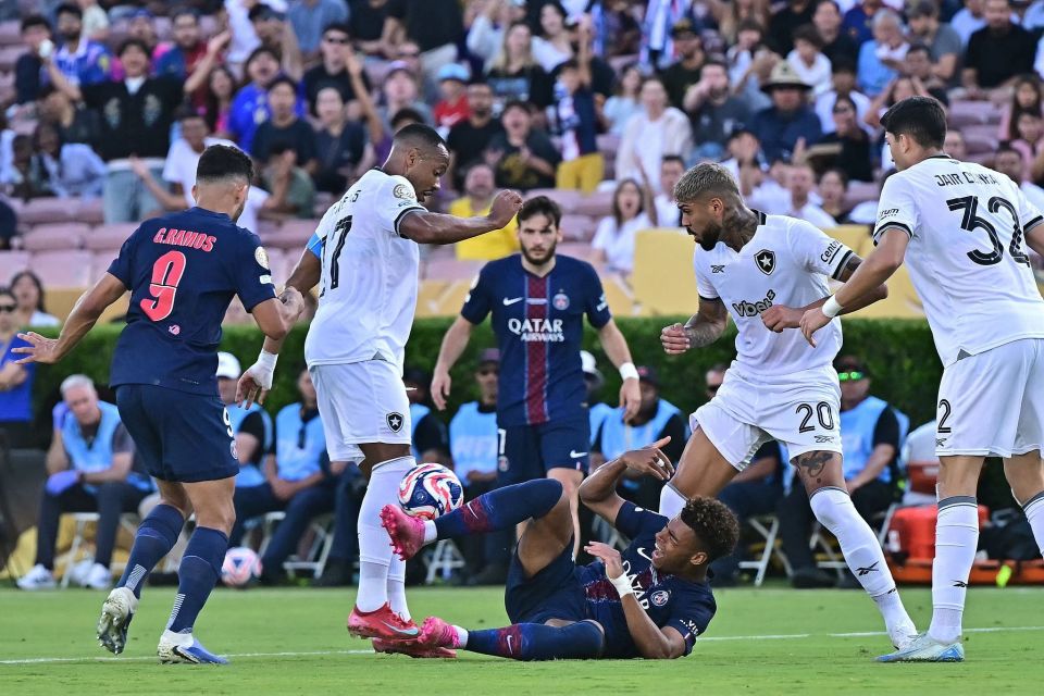 是否提前召回弗格森？许尔策勒：让我们看看一月份的情况吧（弗格森会提前回归吗？许尔策勒：一月再作决定）