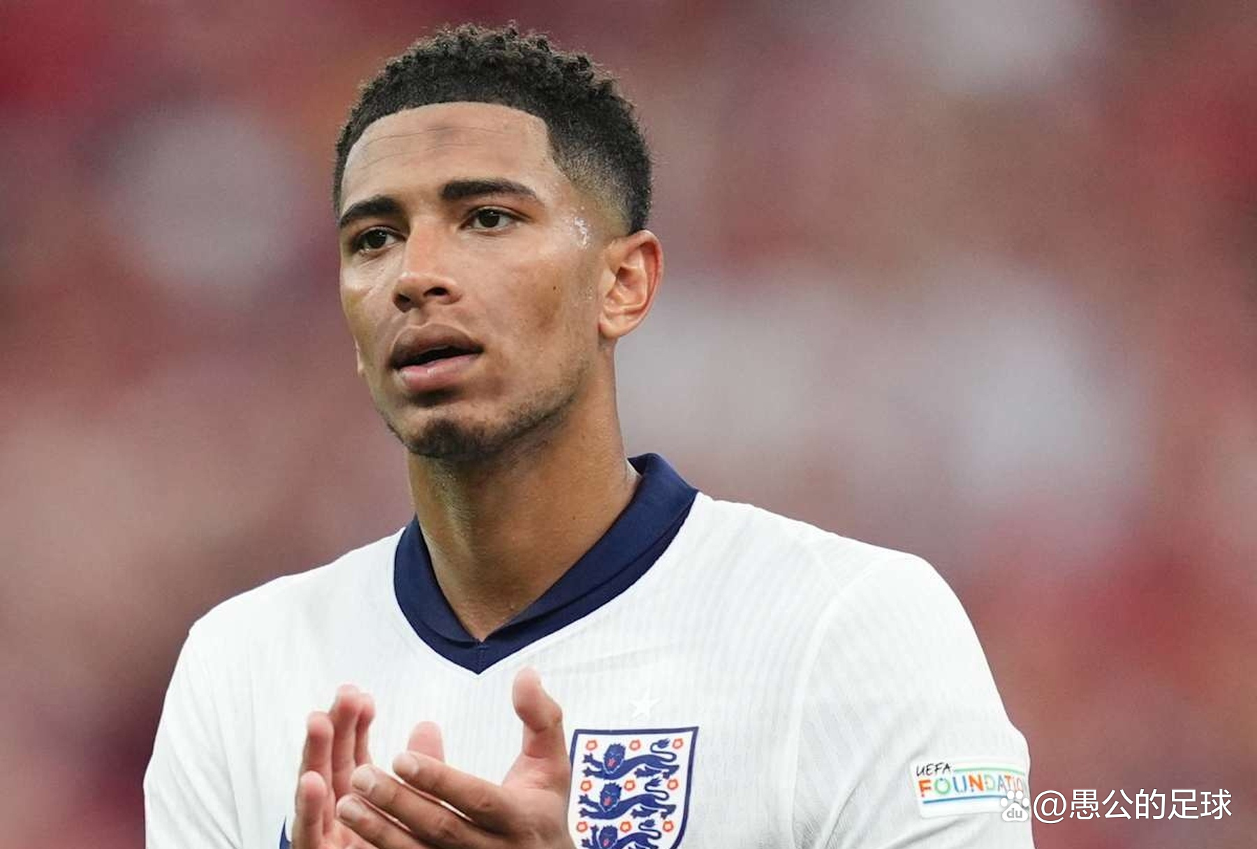 德甲前瞻：弗赖堡主场五连胜，多特交锋往绩占据巨大优势（德甲前瞻：弗赖堡主场豪取五连胜，多特历史交手优势显著）