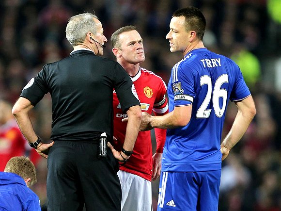 费迪南德之子洛伦兹签下首份职业合同，新赛季为布莱顿U21效力（费迪南德之子洛伦兹完成职业首签，新赛季将代表布莱顿U21出战）