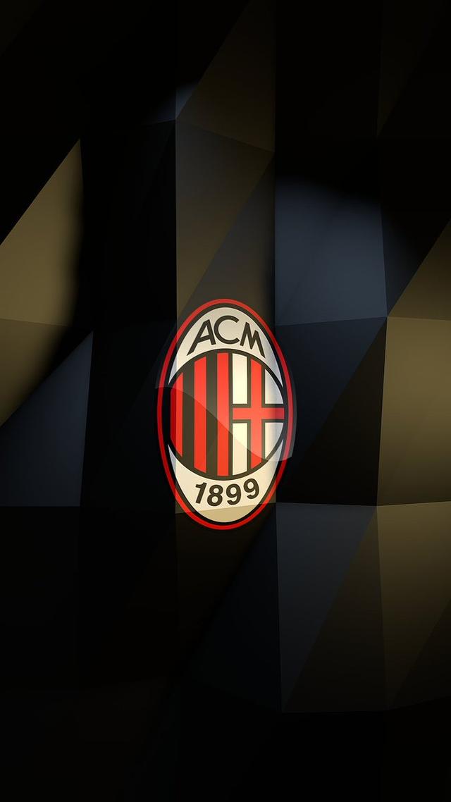 老佛爷祝贺克罗斯获德国骑士十字勋章：曾拥有过你是一种荣幸（弗洛伦蒂诺祝贺克罗斯荣获德国骑士十字勋章：曾拥有你是我们的荣幸）