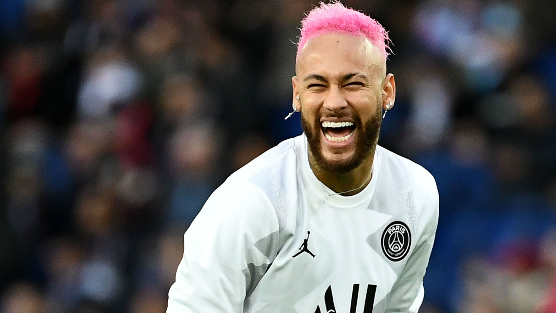 球队防守强度提升 赛季排名上升（防守升级助推赛季名次攀升）