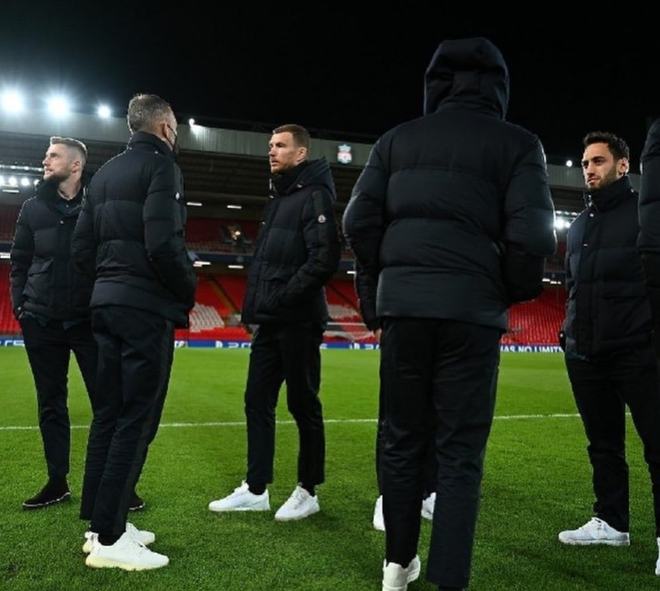 记者：佩林出现肌肉疲劳，将缺席尤文与乌迪内斯的意杯1／8决赛（佩林肌肉疲劳，缺席尤文对阵乌迪内斯的意大利杯八分之一决赛）