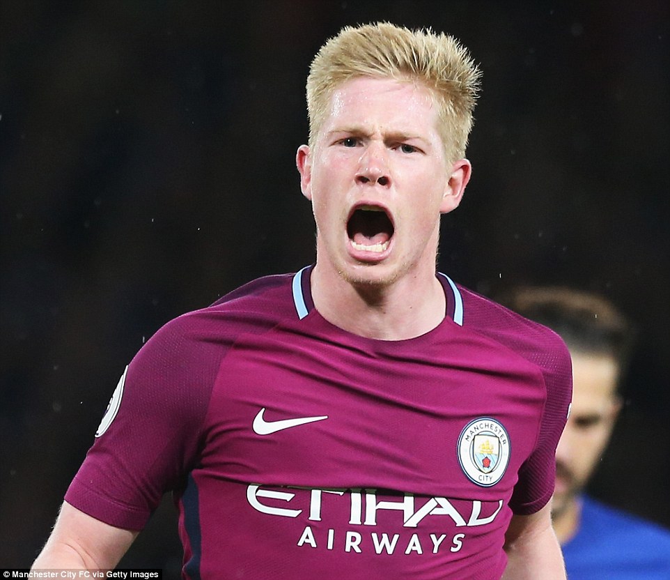 亚马尔送制胜助攻后染黄，无缘下一轮对阵布拉格斯拉维亚的欧冠（亚马尔助攻制胜后吃黄停赛，欧冠下轮无缘战布拉格斯拉维亚）