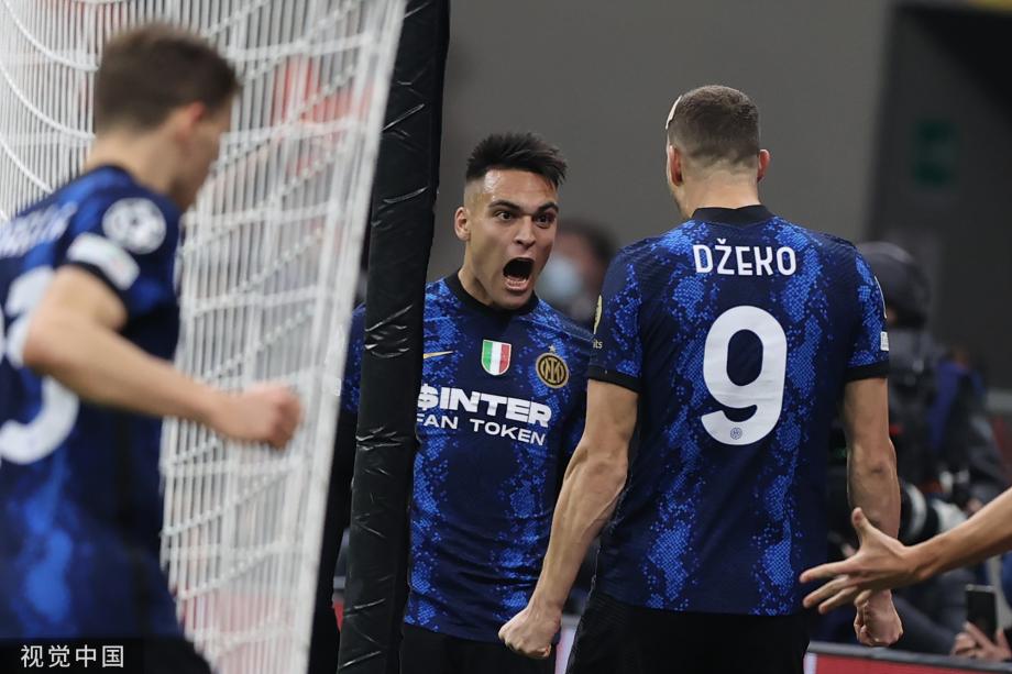 湖人詹姆斯关键封盖锁定胜局（詹姆斯致胜封盖助湖人取胜）