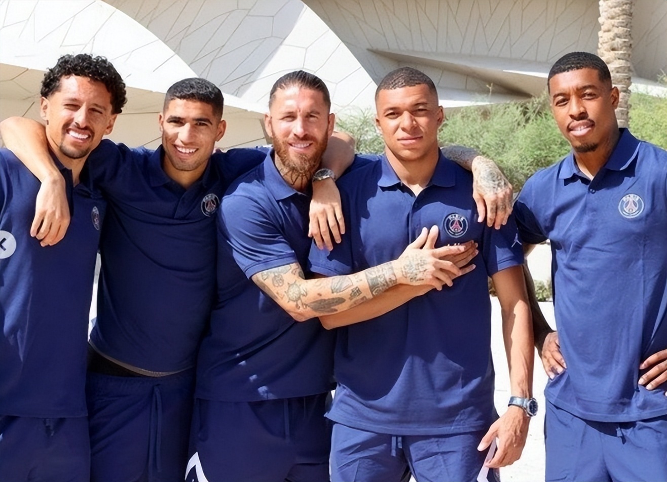 媒体人：跨年制度是迟早要考虑的，跨了才能真正融入世界体系（媒体人：跨年赛制迟早要上马，实施后方能真正融入全球体系）